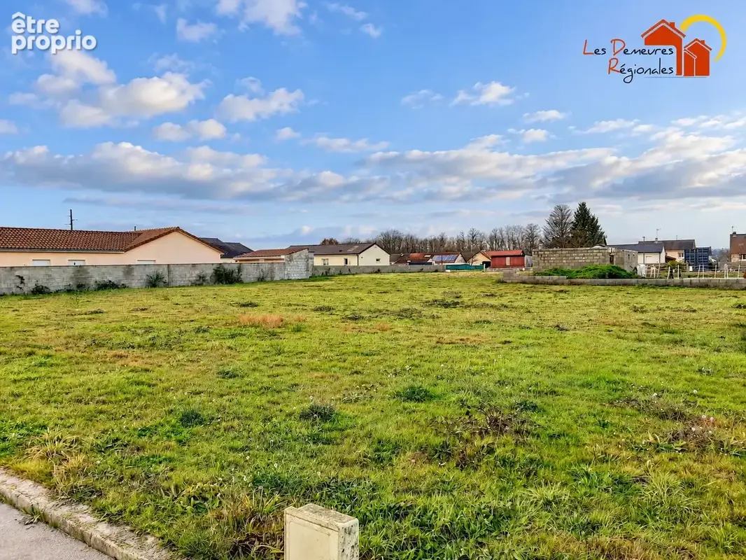 Terrain à bâtir de 915 m² à DIGOIN (71) - photo 3