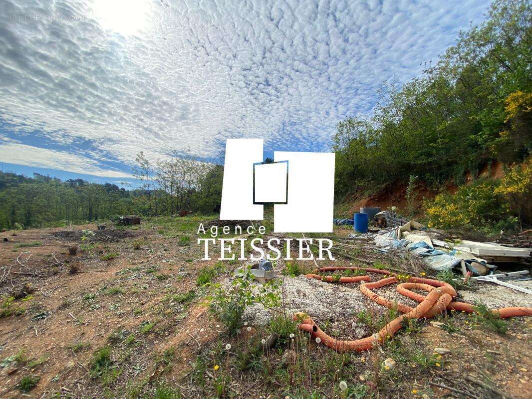 Terrain à CHAMBONAS