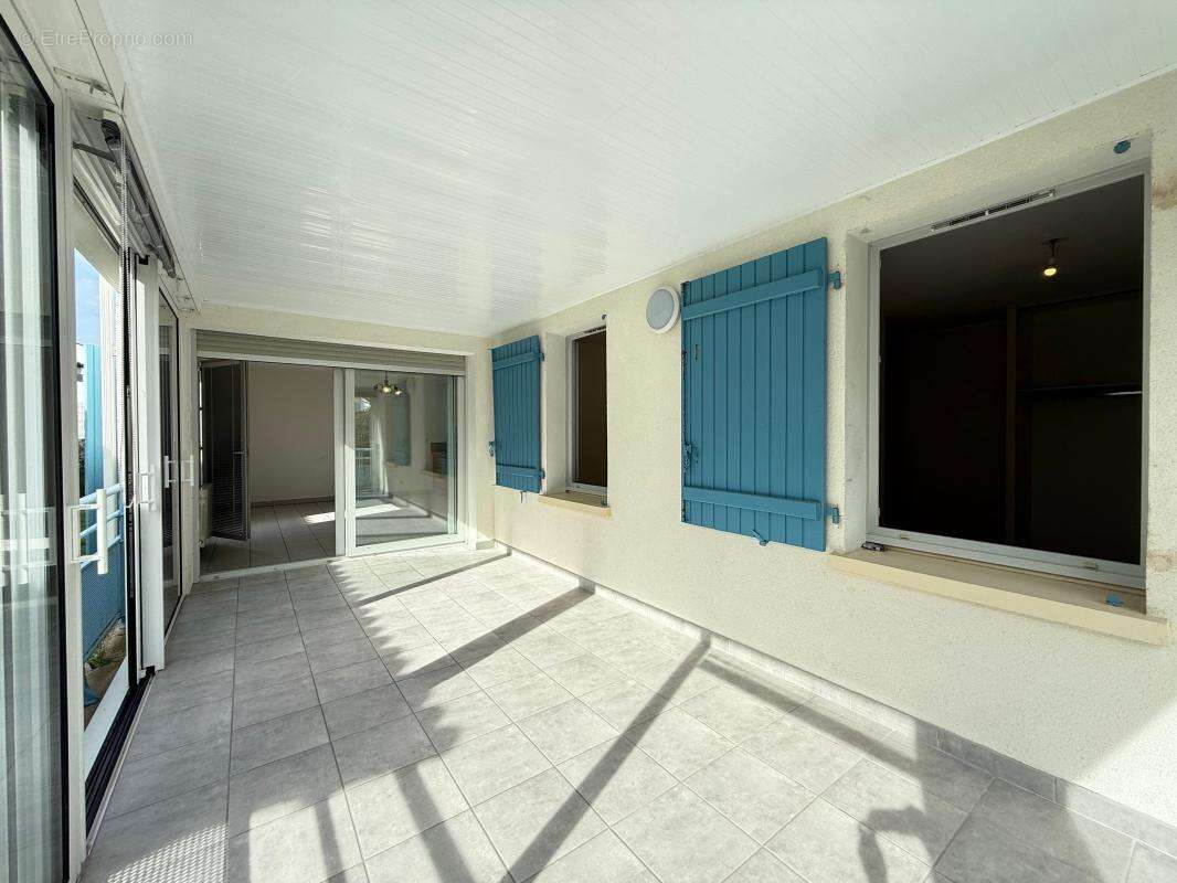 Appartement à VAUX-SUR-MER