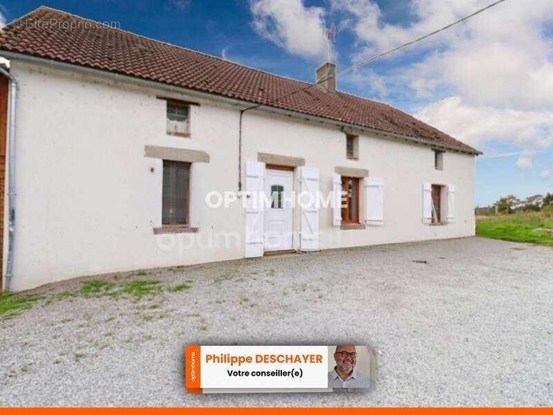 Maison à SAINT-HILAIRE-LA-TREILLE