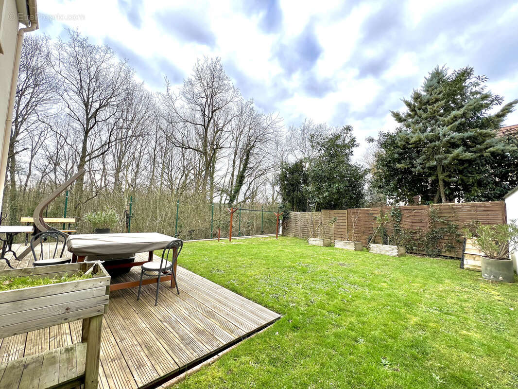 Maison à SAINT-JEAN-DE-BEAUREGARD