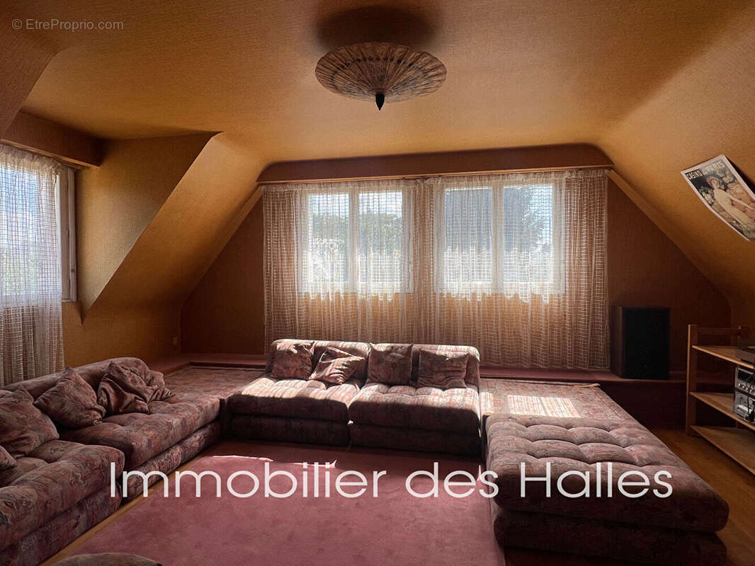 Maison à RENAZE