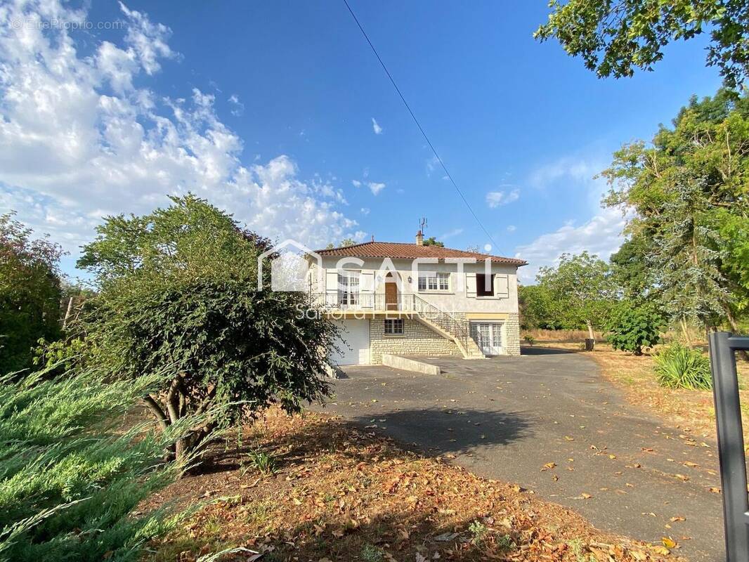 Photo 1 - Maison à AULNAY