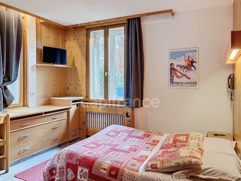 Commerce à SAINT-GERVAIS-LES-BAINS