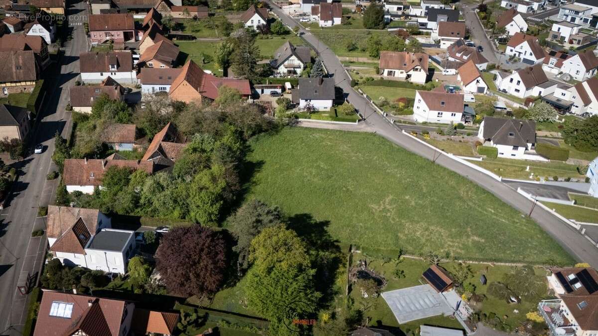 Terrain à ESCHBACH