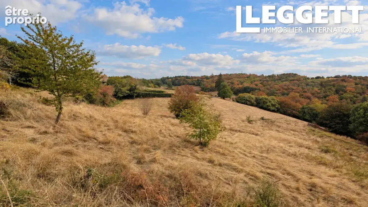 Grange de caractère en pierre avec terres et dépendances - photo 6