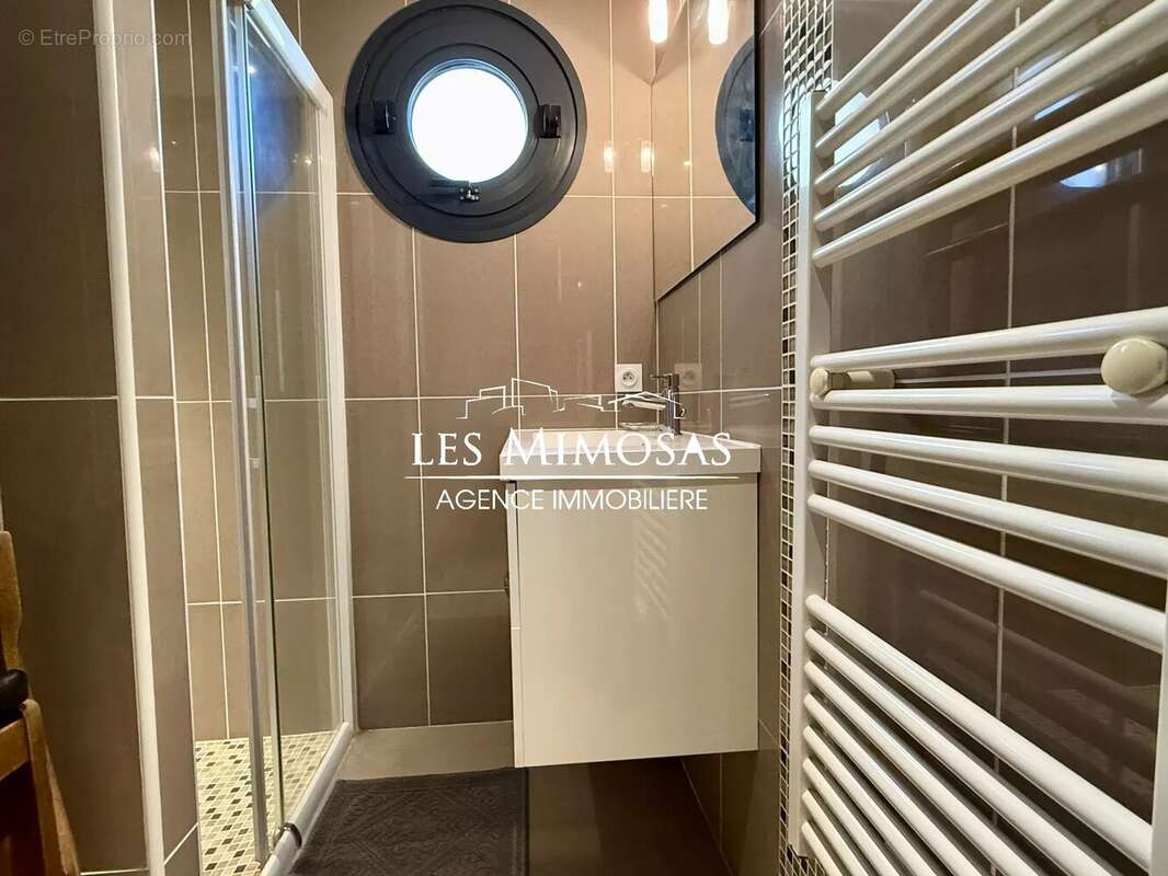 Appartement à SAINT-RAPHAEL