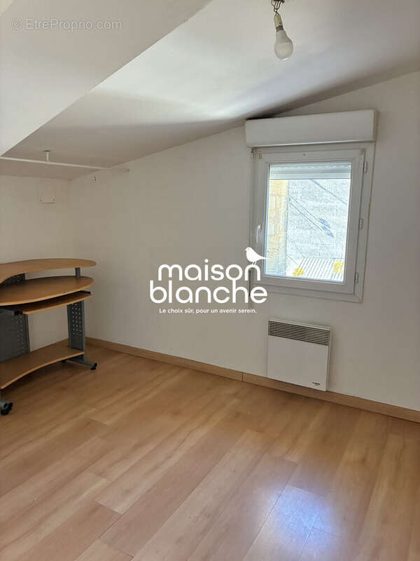 Maison 48 m² à Saint-Andre-De-Cubzac  - photo 7