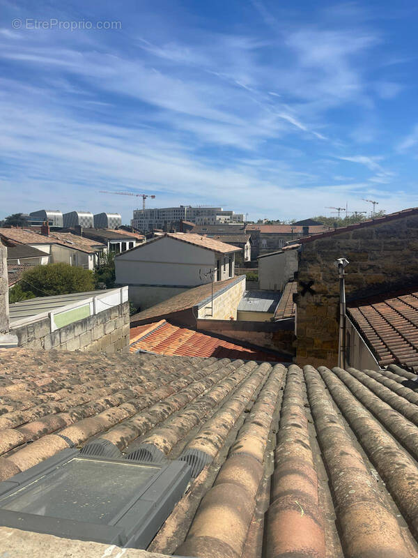 Appartement à BORDEAUX