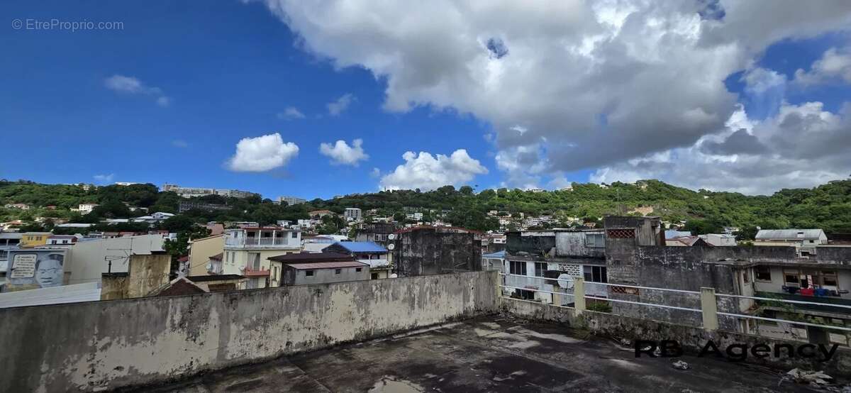 Maison à FORT-DE-FRANCE