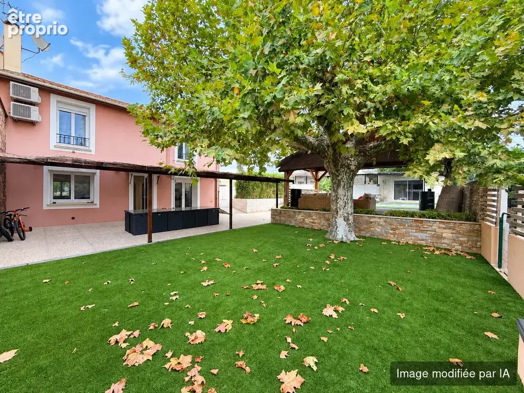 Frejus, villa 5 pieces avec piscine - photo 1