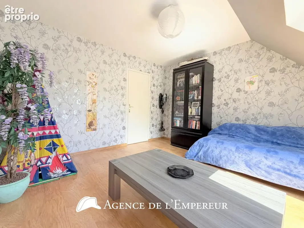 Maison 5 chambres, grand jardin, Saint-Cucufa. - photo 21