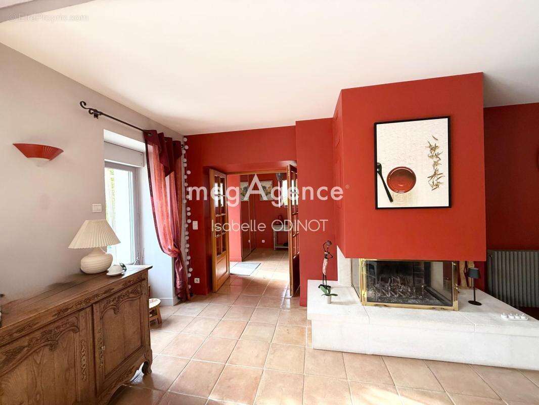 Propriété de caractère en pierre du XIXe siècle THOIRY 78770 - photo 6