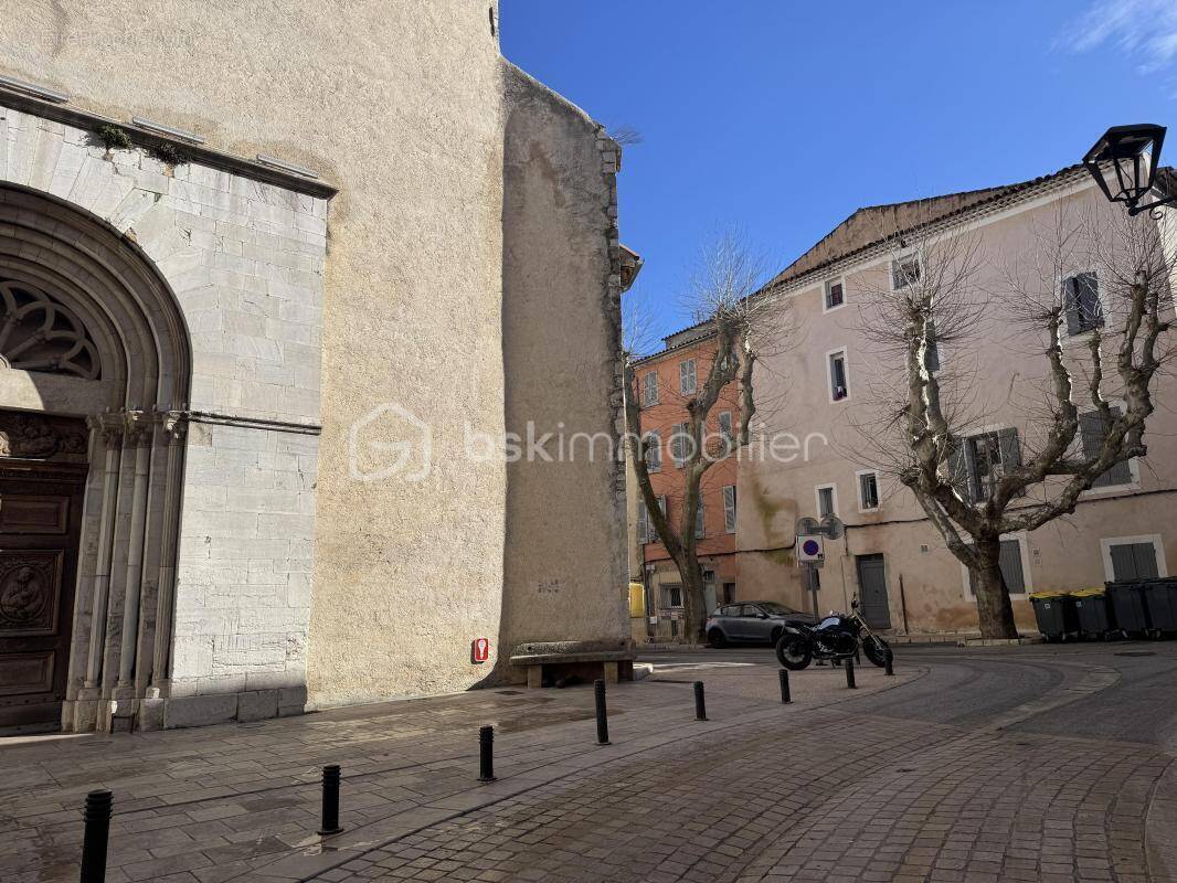 Appartement à BRIGNOLES