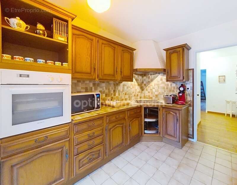 Appartement à FUMEL