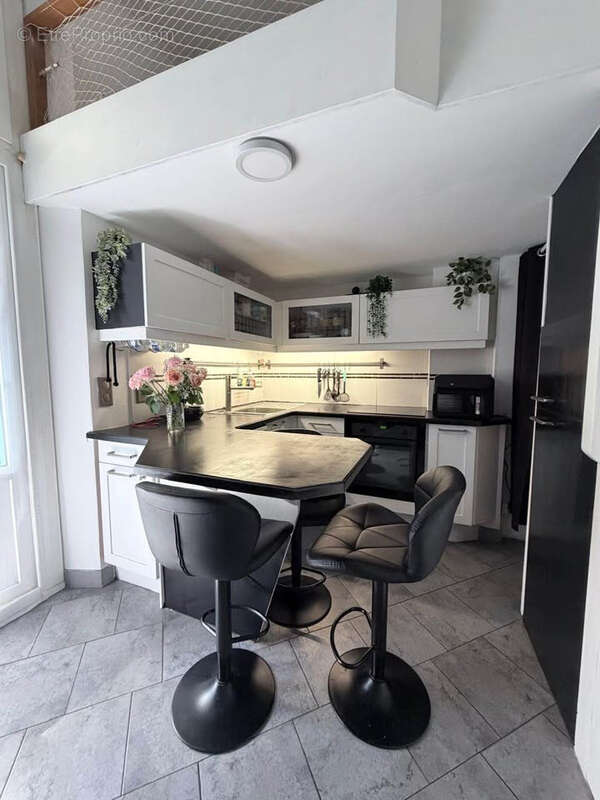 Studio rénové avec extérieur   Cannes Vallombrosa - photo 9