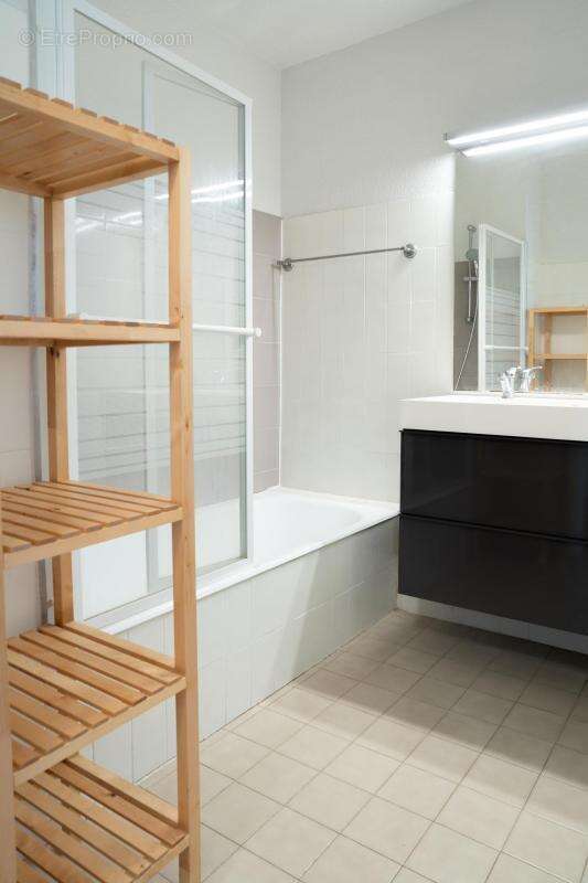 Appartement à SIX-FOURS-LES-PLAGES