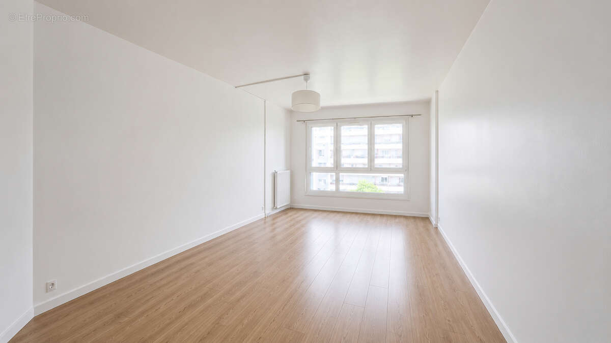 Appartement à SAINT-DENIS