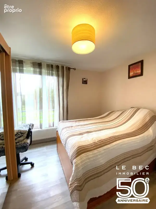 Appartement 64 m² à Saint-Ave  - photo 5