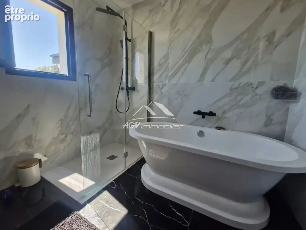 Proche Alès, maison 155 m² avec piscine et logement indépendant au calme - photo 12