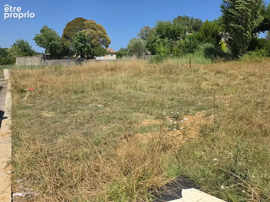 Terrain constructible idéalement situé au coeur du Sud Ardèche - photo 3