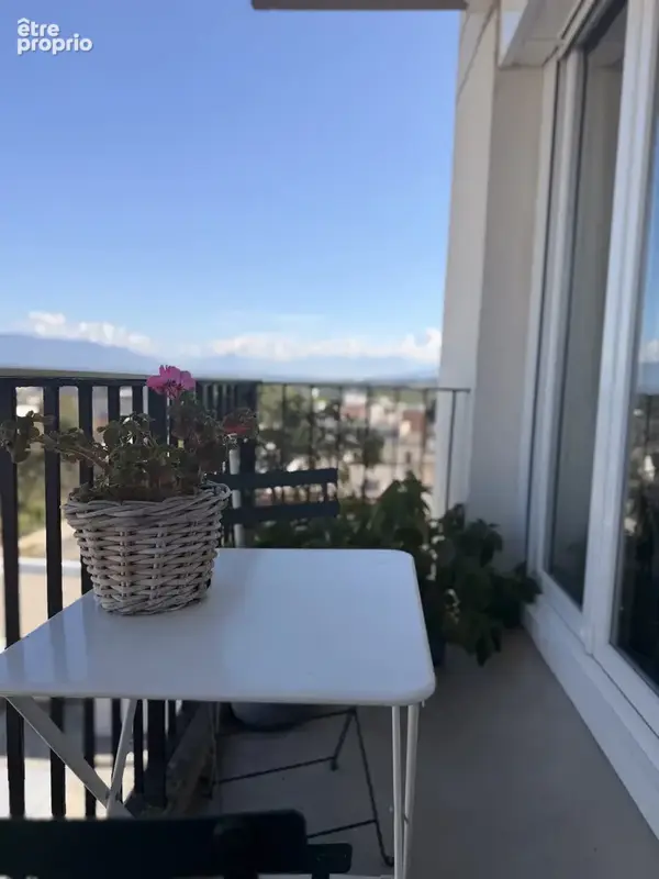 Appartement 4 pièces 76 m² à vendre à Ferney-Voltaire (01210) - photo 6