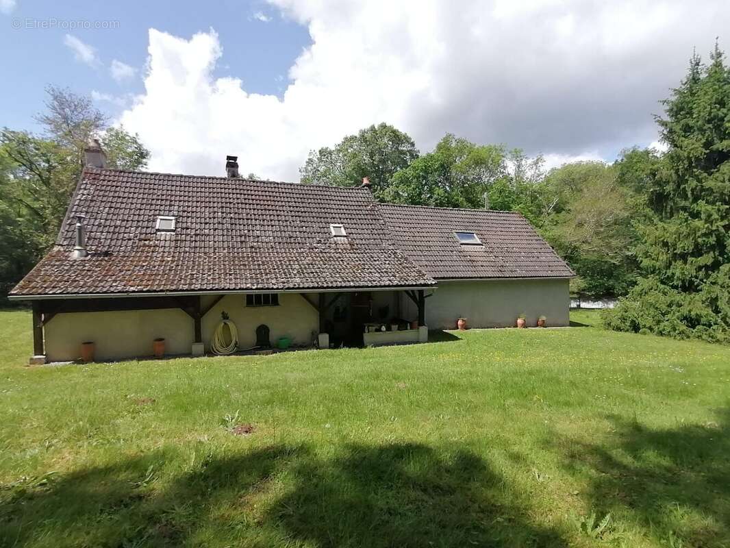 Maison à SAINT-MARTIN-LE-MAULT