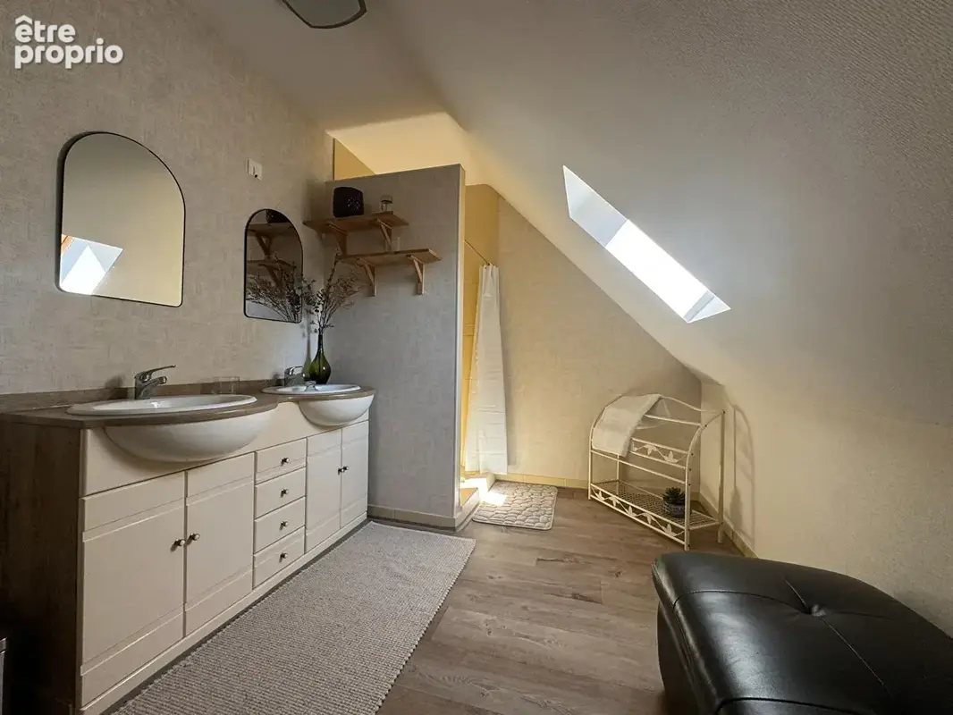Maison familiale  de 5 pièces avec jardin _ Clermont Créans - photo 10