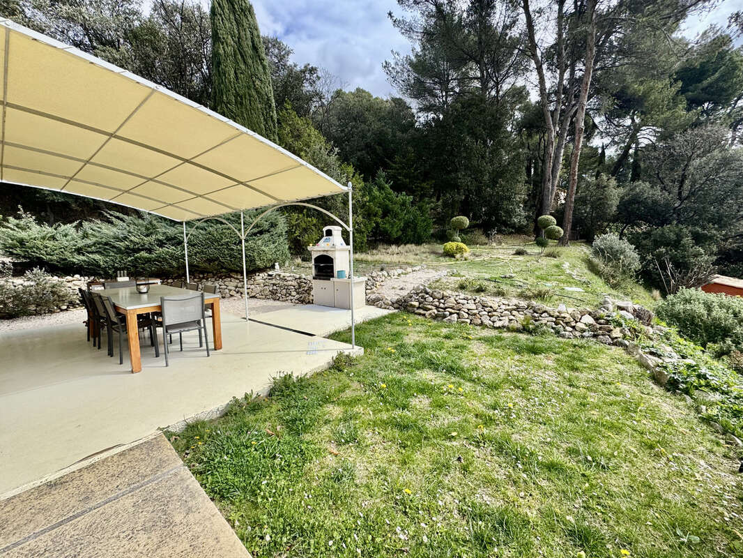 Maison à LA BASTIDONNE