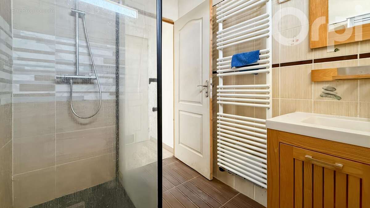  Maison de ville - Quartier du Sablard - photo 10