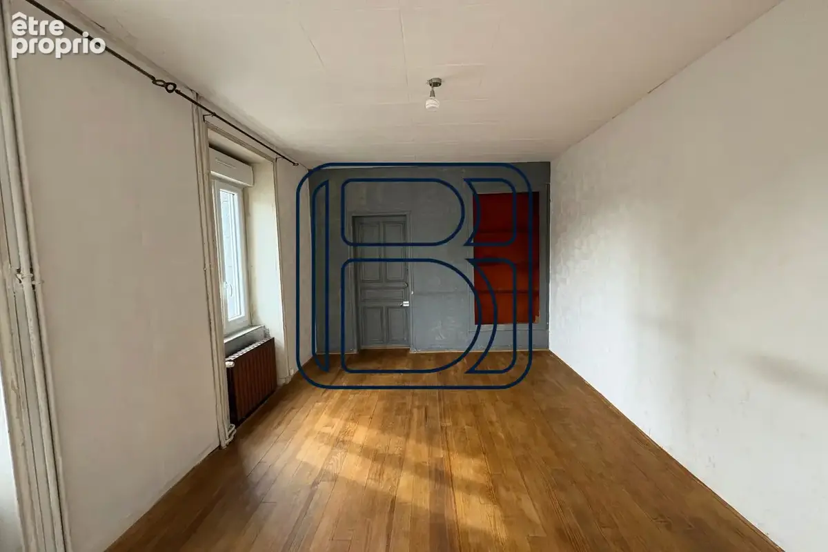Maison 8 pièces 90 m² à vendre à Ambert (63600) - photo 2