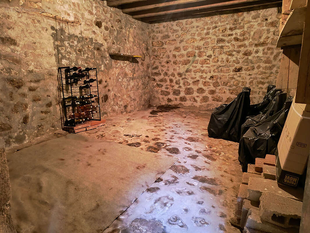 Maison à BESSINES-SUR-GARTEMPE