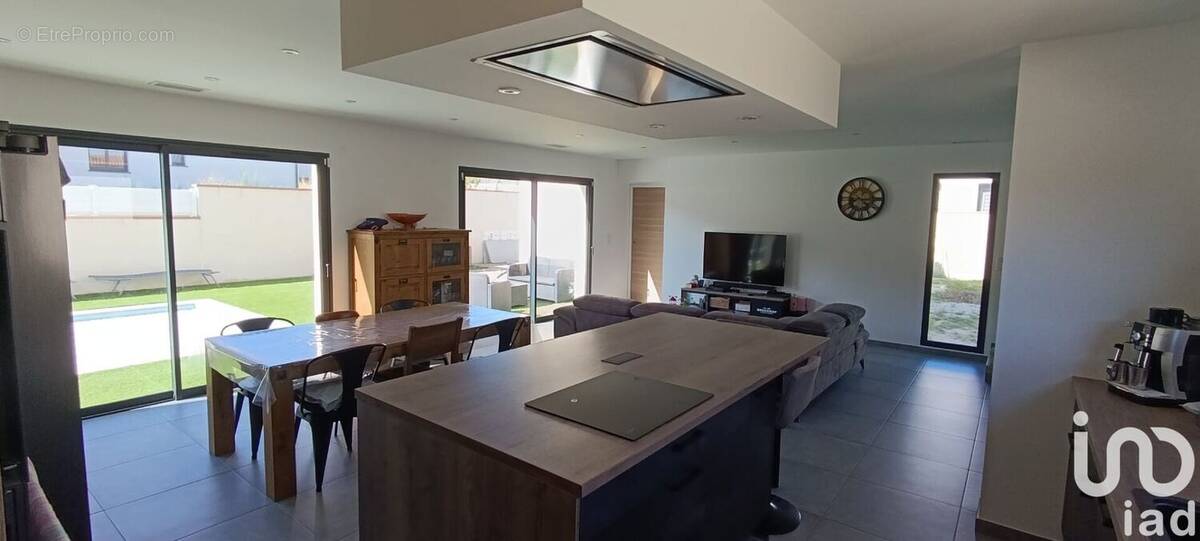 Photo 1 - Maison à MONTESQUIEU-DES-ALBERES