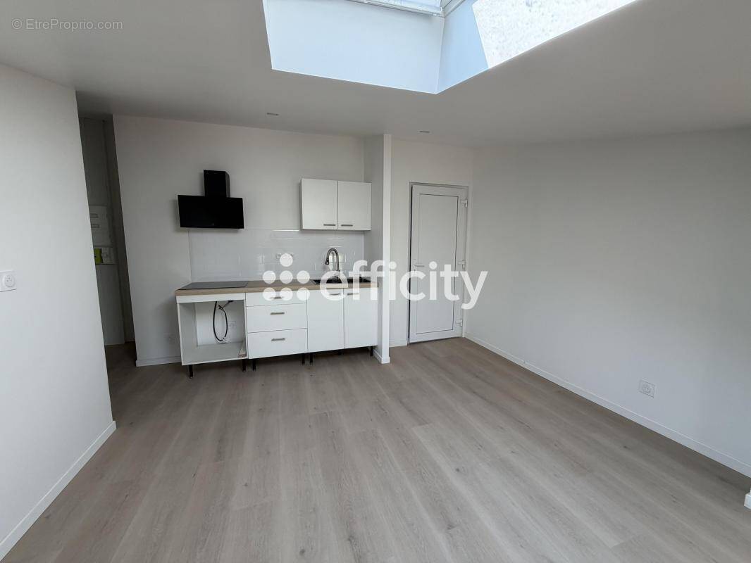 Appartement à SAINTES