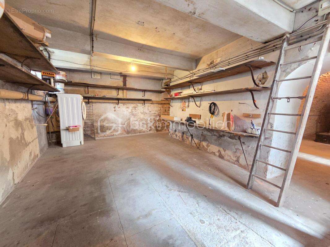 Magnifique appartement T3 de 101m² avec place de parking privative et cave en hypercentre ville de Nevers - photo 28