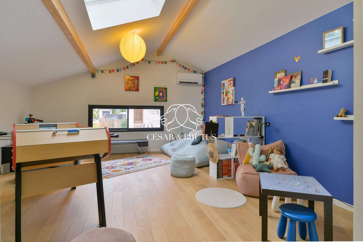 Maison à RILLIEUX-LA-PAPE