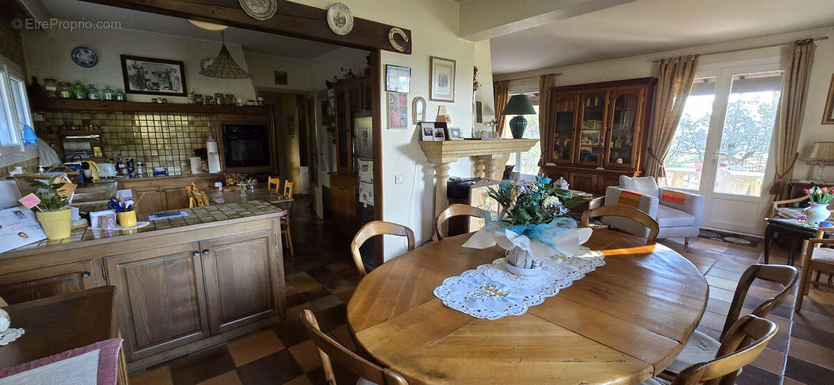 Maison à JONQUERETTES