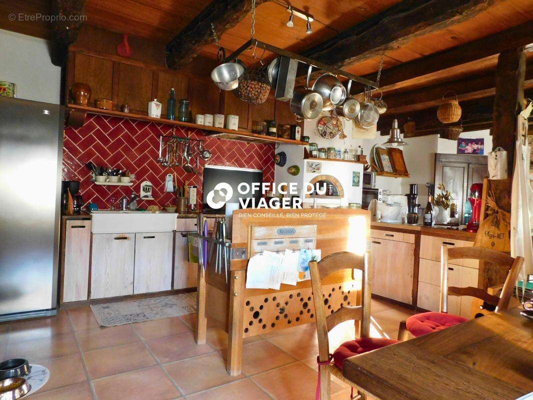 Maison - 5 pièces - 144.64 m² - photo 4
