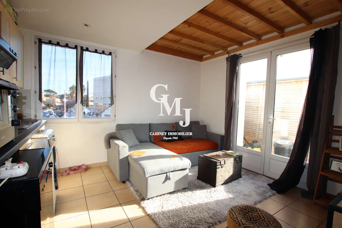 Appartement à SAINT-RAPHAEL