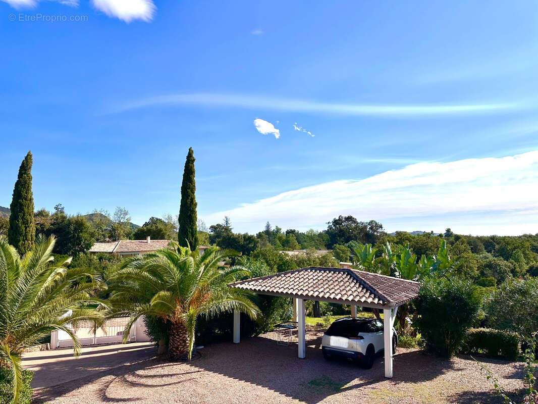 Maison à PORTO-VECCHIO