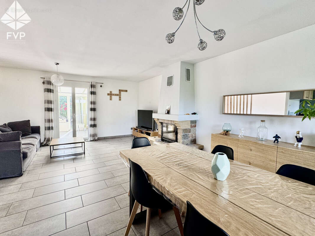 À VENDRE   Pavillon de plain-pied 4 chambres   Fontaine-le-Dun - photo 8