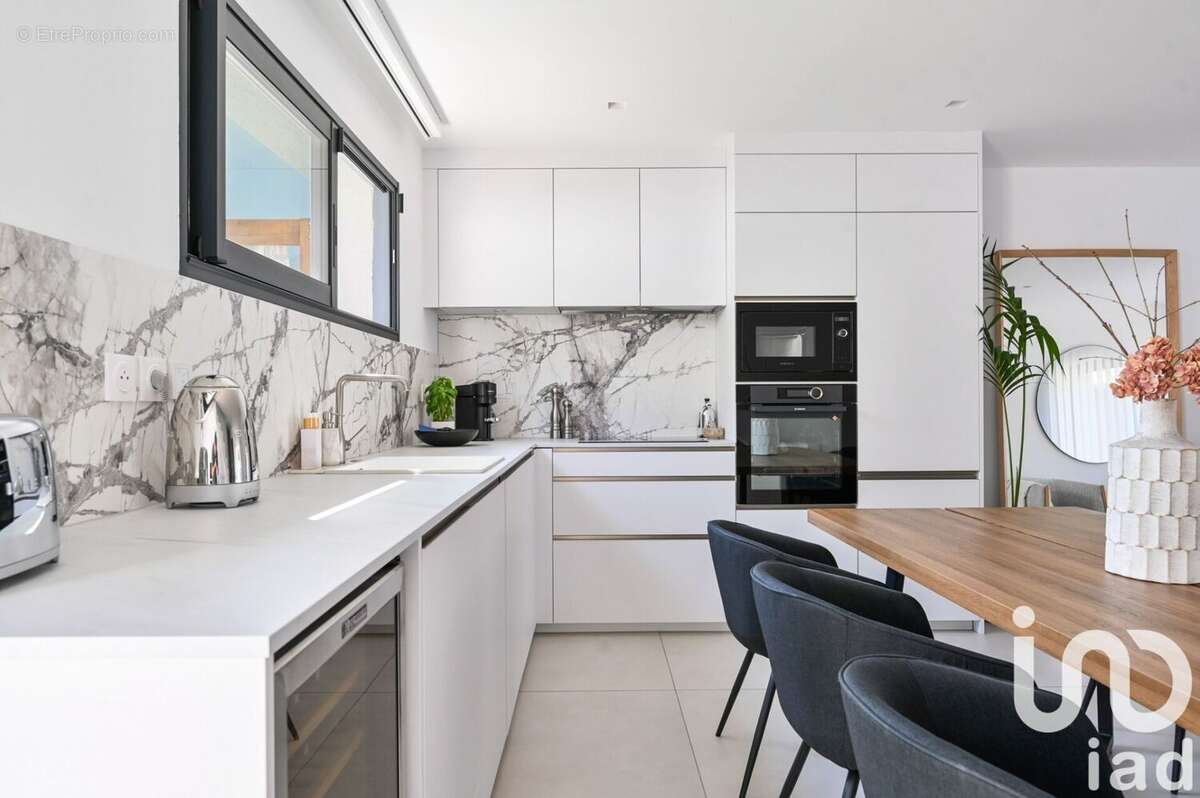 Photo 4 - Maison à PEYPIN