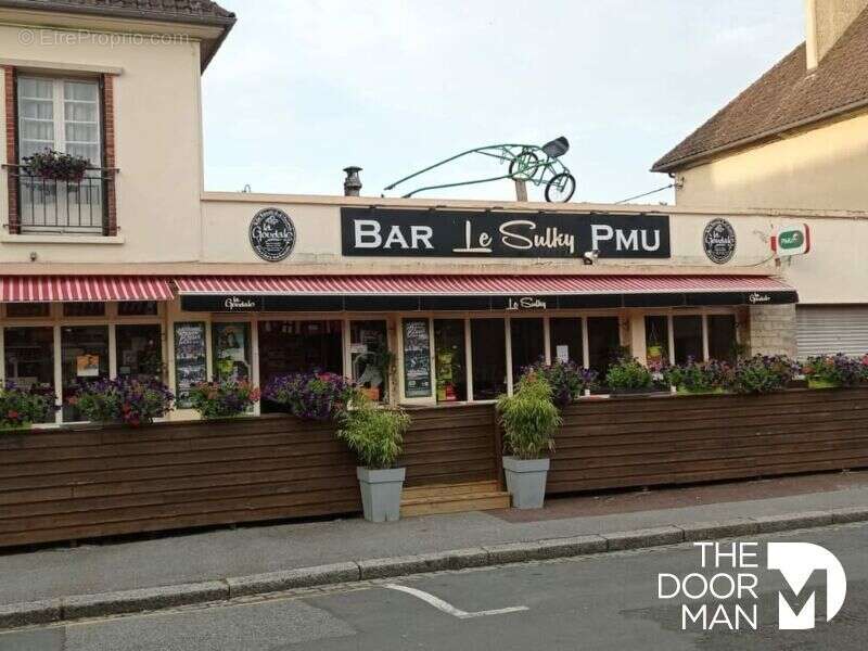 Commerce à VIMOUTIERS