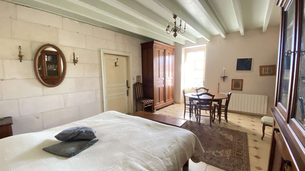 Maison à BOUTENAC-TOUVENT