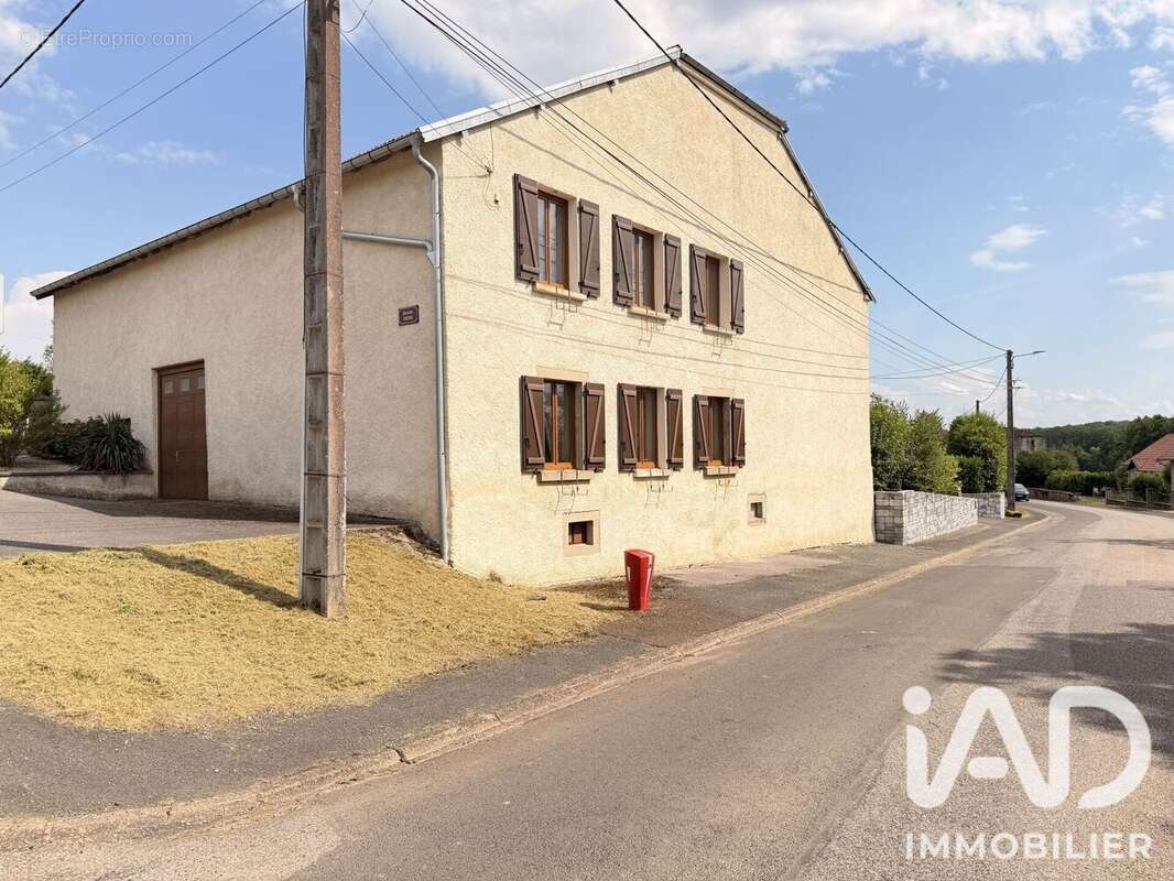 Maison 158 m² à Jasney  - photo 6