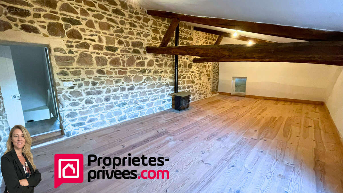 Maison à LA GRESLE