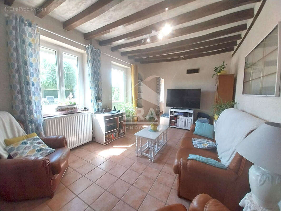 Maison à AVRILLE-LES-PONCEAUX