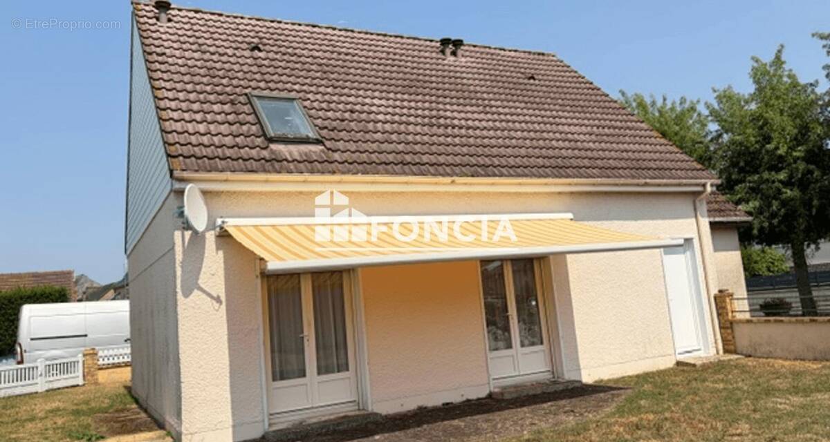 Maison à RUAUDIN
