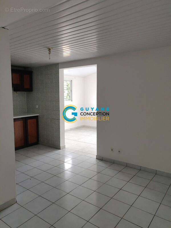 Appartement à MATOURY