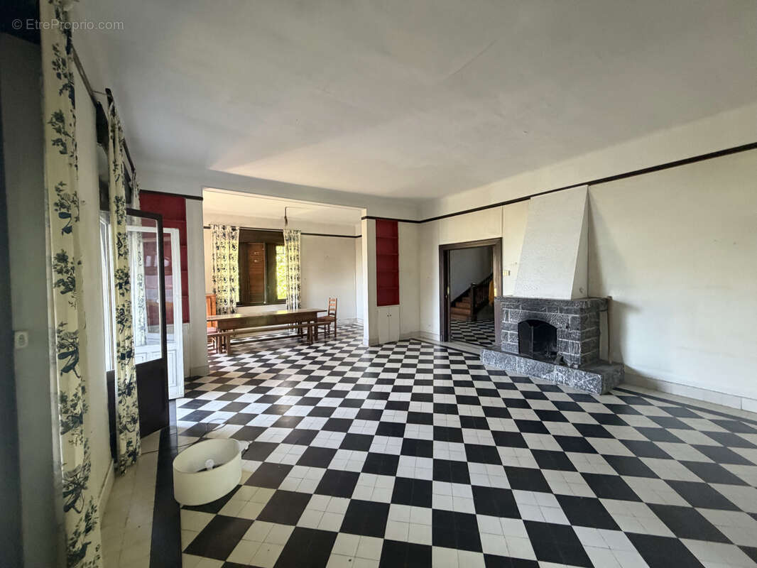 Maison à TALLOIRES